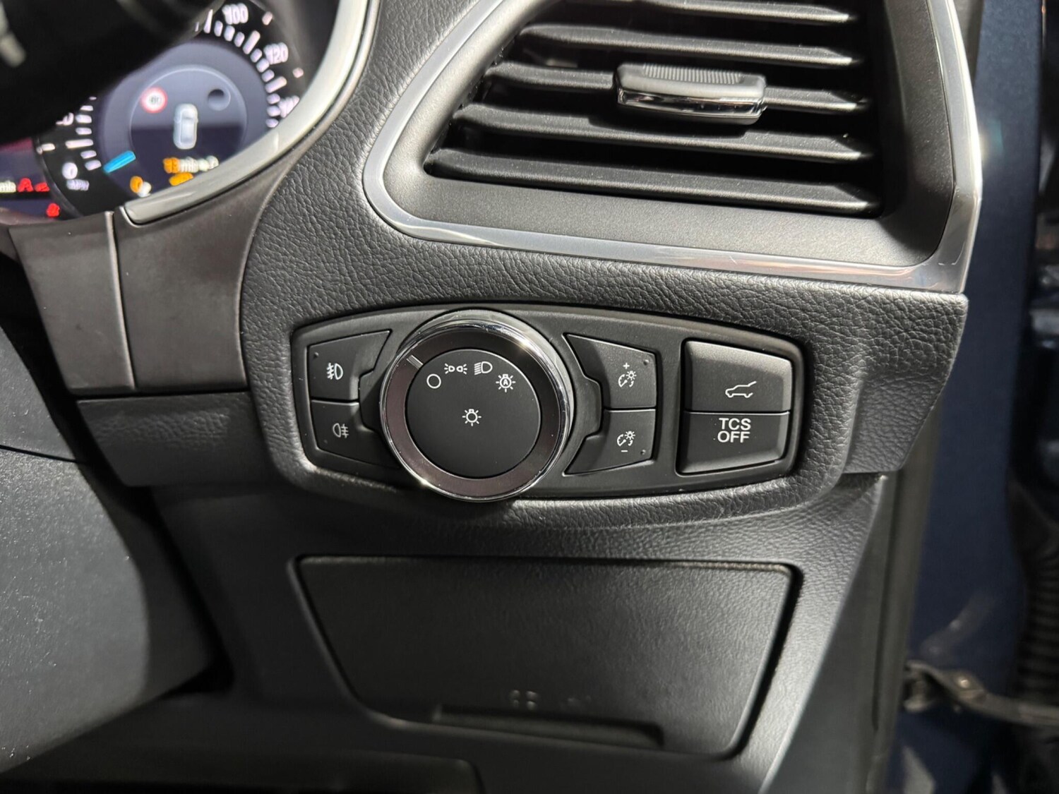 Used Ford Edge for sale - 77940674: Photo 54