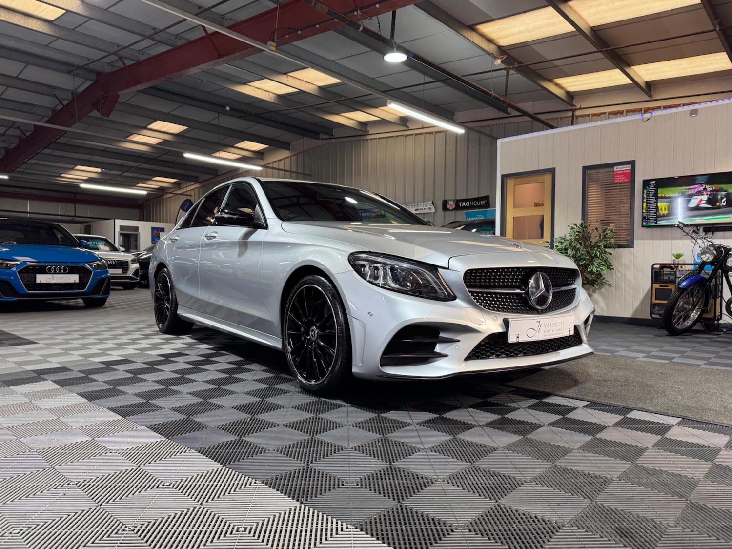 Used Mercedes-Benz C Class 2020 for sale - 77574129: Photo 10