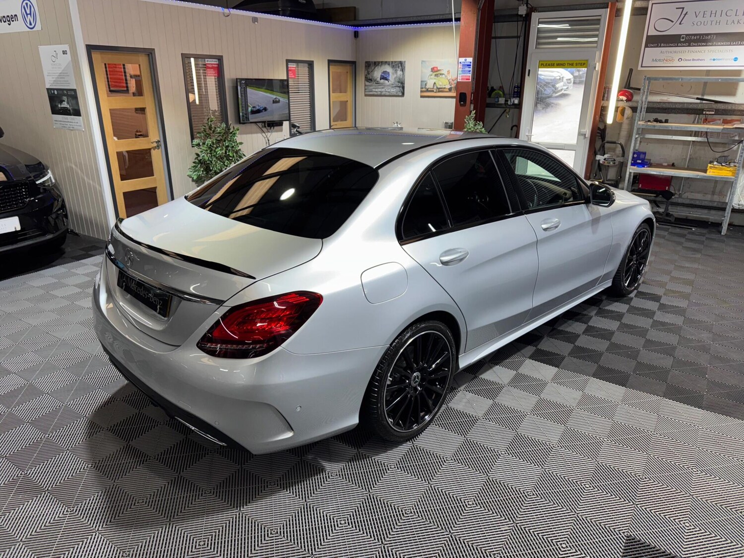 Used Mercedes-Benz C Class 2020 for sale - 77574129: Photo 31