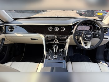 Used Bentley Flying Spur 2025 for sale - 79246297: Photo