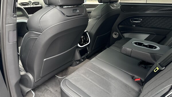 Used Bentley Bentayga 2025 for sale - 76211649: Photo 15
