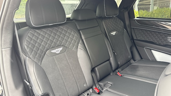 Used Bentley Bentayga 2025 for sale - 76211649: Photo 18