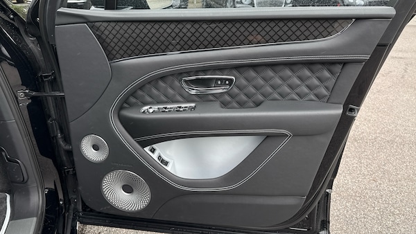 Used Bentley Bentayga 2025 for sale - 76211649: Photo 20