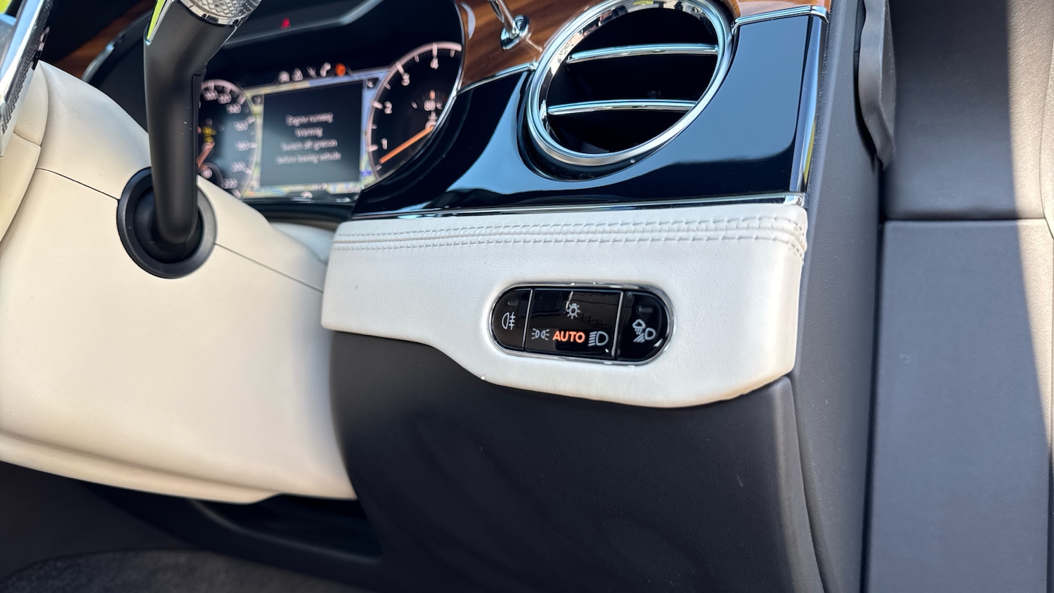 Used Bentley Continental 2019 for sale - 78154752: Photo 19