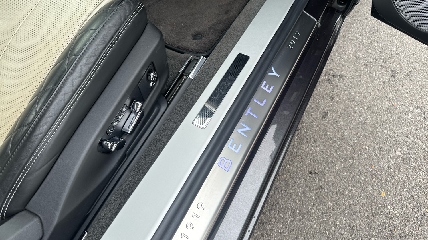 Used Bentley Continental 2020 for sale - 77880838: Photo 19