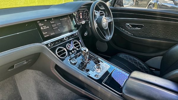 Used Bentley Continental 2019 for sale - 76010641: Photo 2