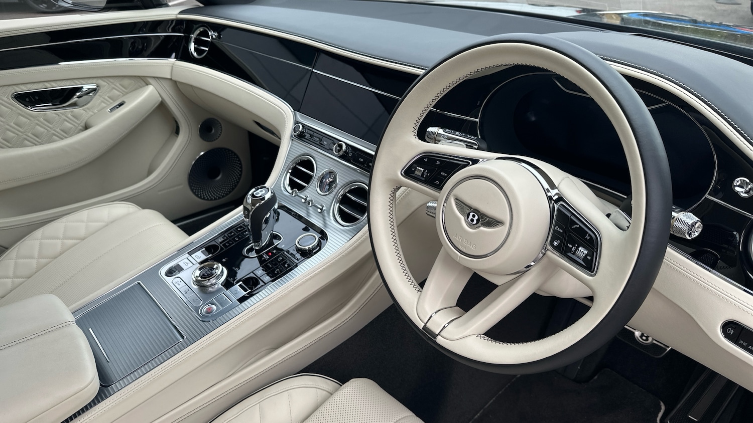 Used Bentley Continental 2022 for sale - 76482808: Photo 14