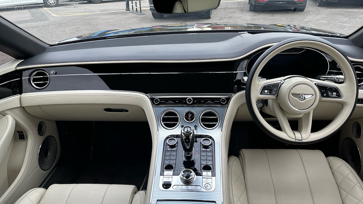 Used Bentley Continental 2022 for sale - 76482808: Photo 4