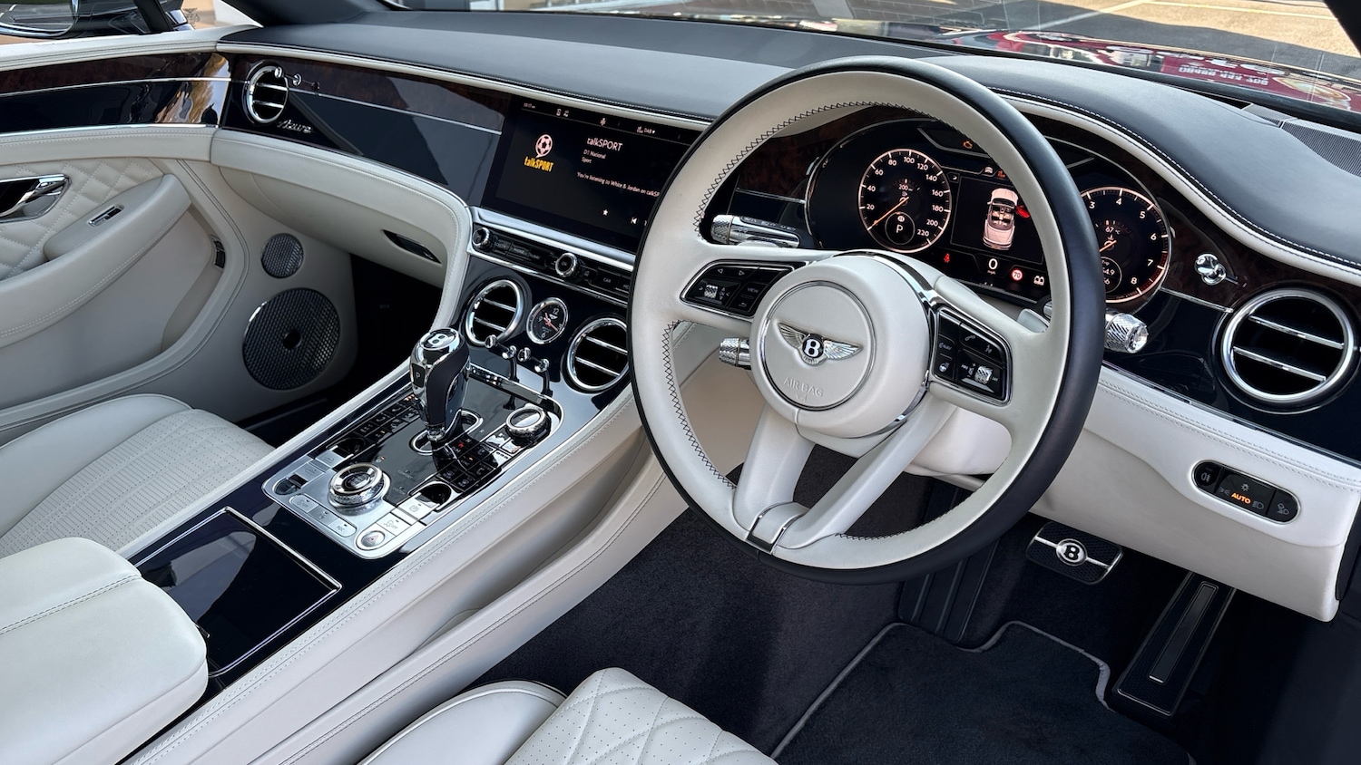 Used Bentley Continental 2024 for sale - 77766759: Photo 14