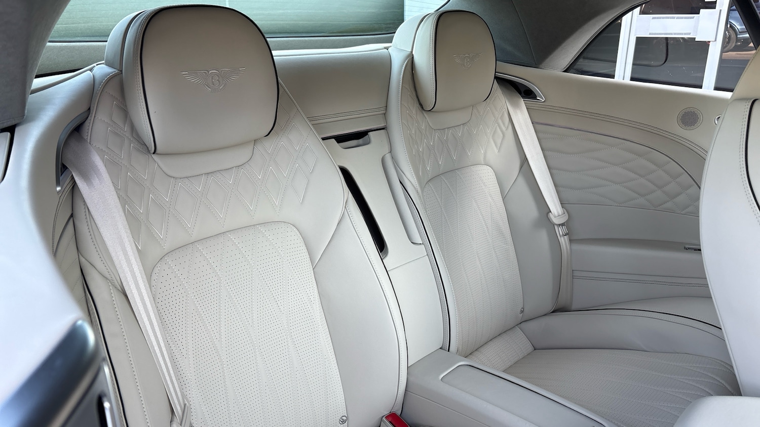 Used Bentley Continental 2024 for sale - 77766759: Photo 18