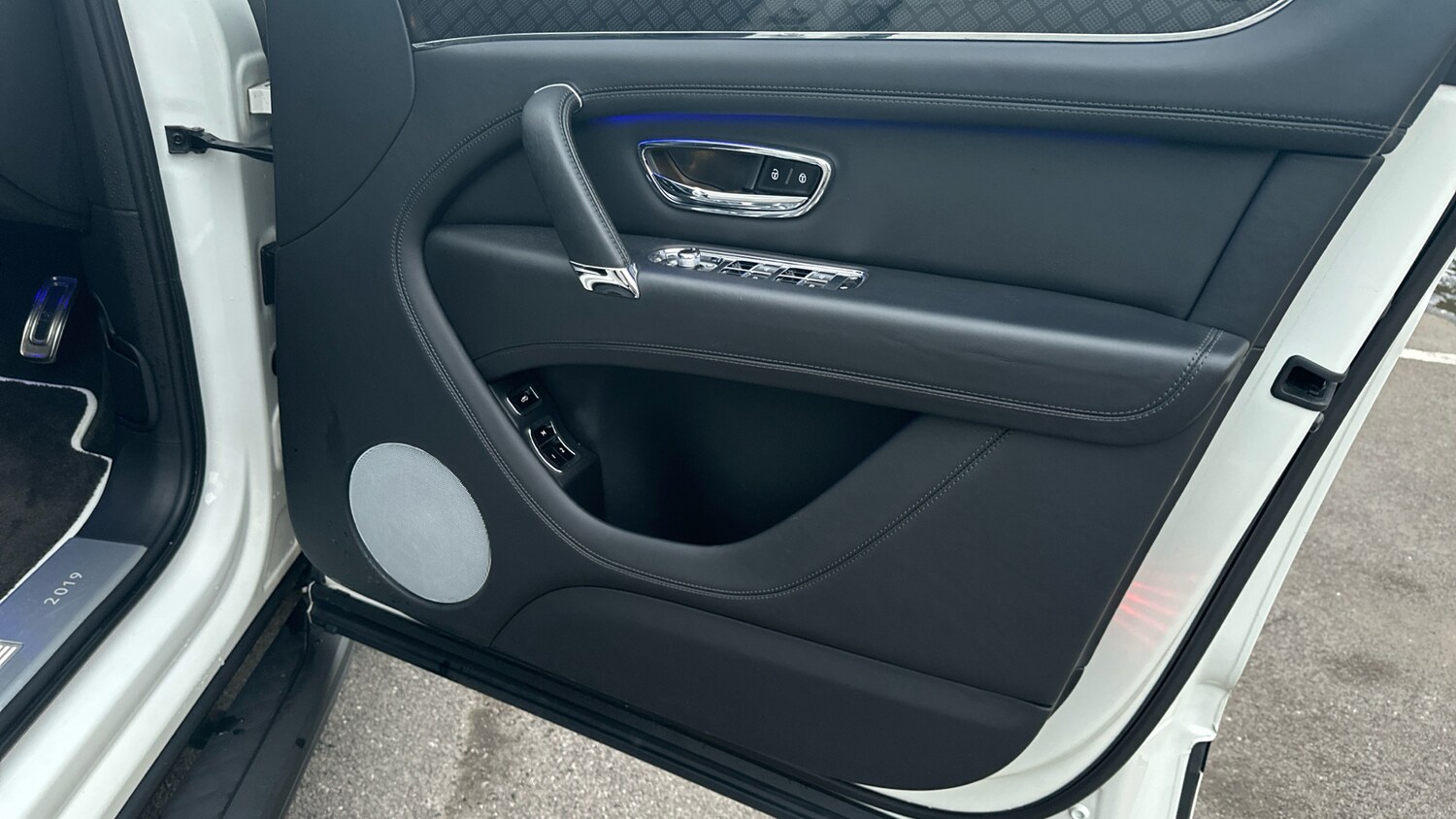 Used Bentley Bentayga 2020 for sale - 77595099: Photo 20