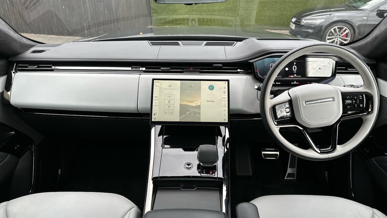 Used Land Rover Range Rover Sport 2024 for sale - 76974223: Photo 4