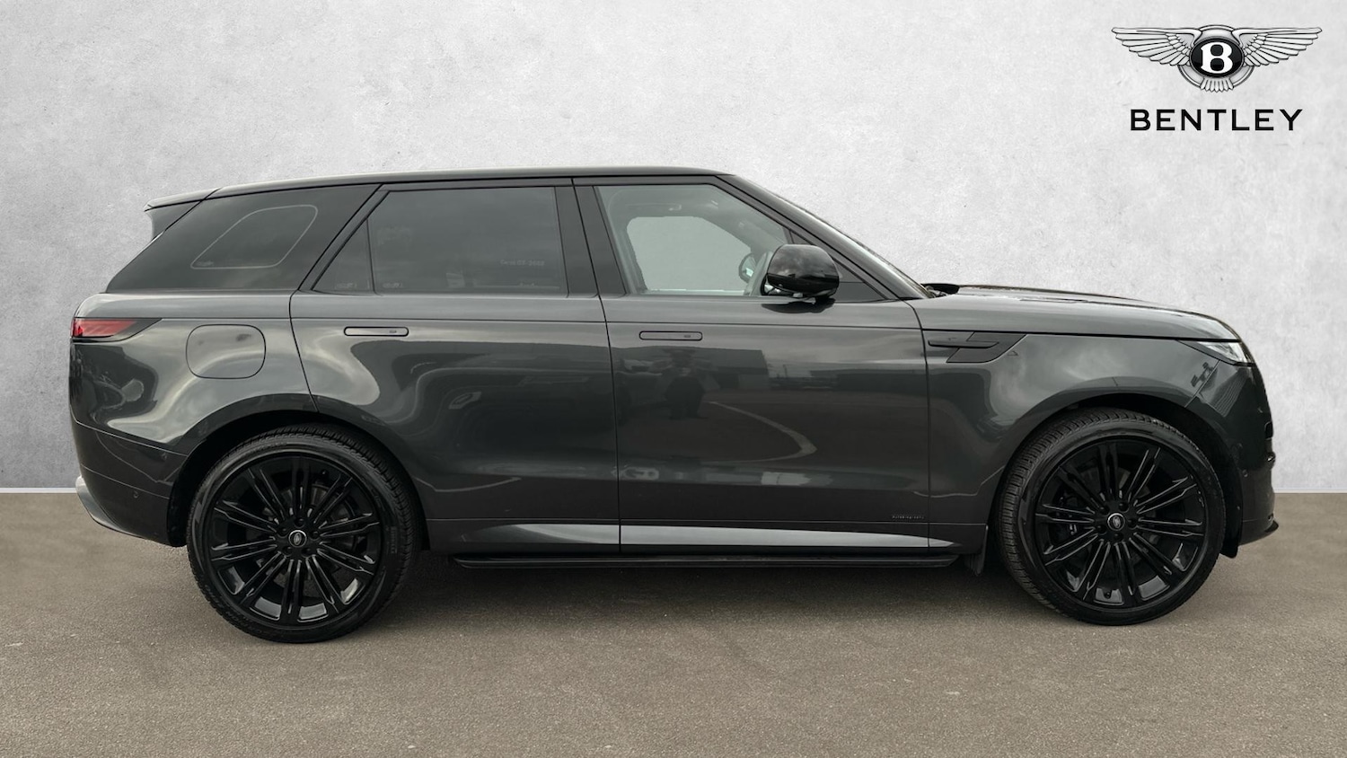 Used Land Rover Range Rover Sport 2024 for sale - 76974223: Photo 5