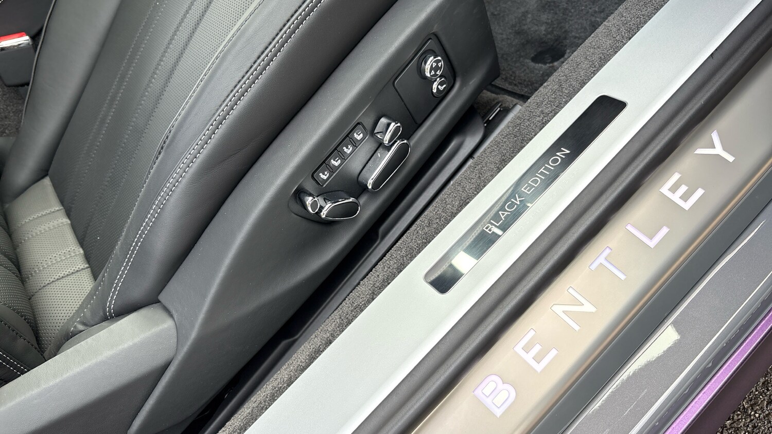 Used Bentley Continental 2025 for sale - 77535744: Photo 19