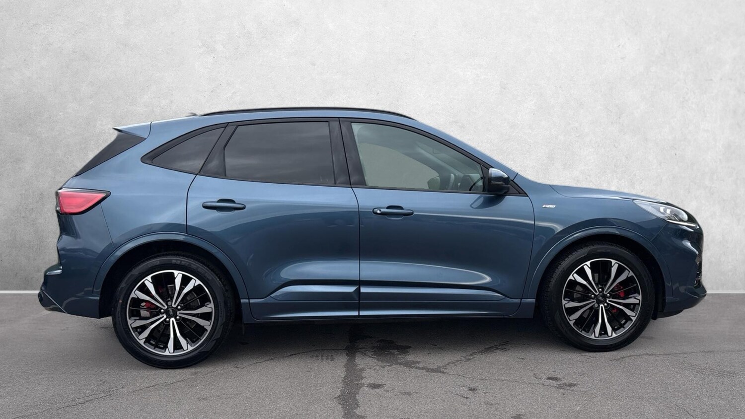 Used Ford Kuga 2022 for sale - 77990403: Photo 3