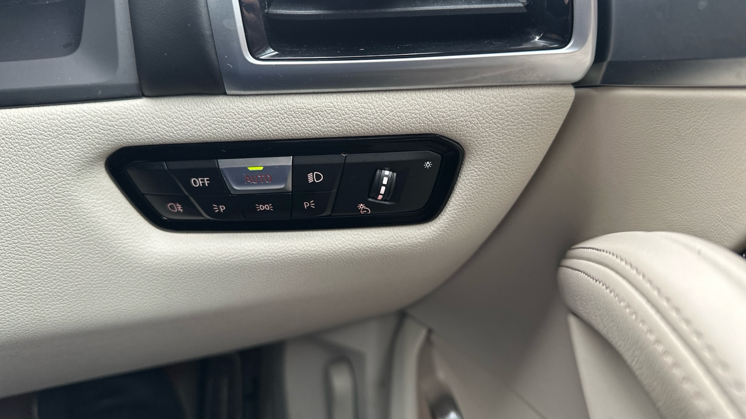 Used BMW 8 Series 2021 for sale - 77303463: Photo 25