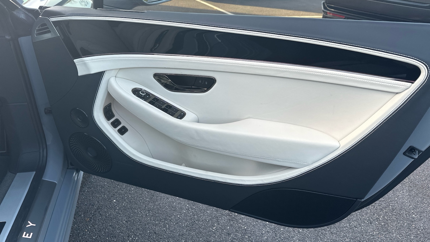 Used Bentley Continental 2025 for sale - 77089720: Photo 19
