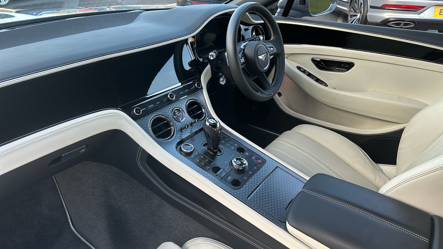 Used Bentley Continental 2025 for sale - 77089720: Photo 2