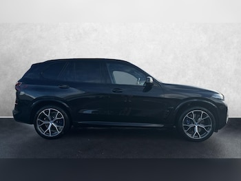 Used BMW X5 2023 for sale - 75925326: Photo