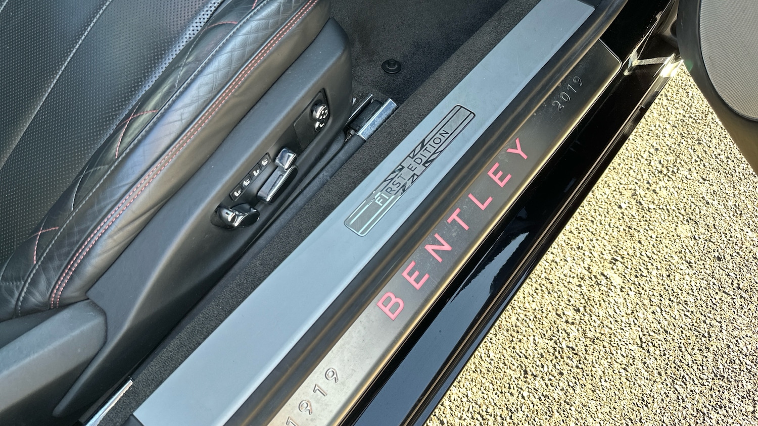 Used Bentley Continental 2019 for sale - 76963100: Photo 19