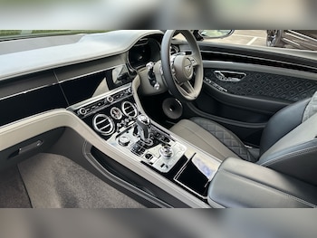 Used Bentley Continental 2022 for sale - 76237332: Photo 2