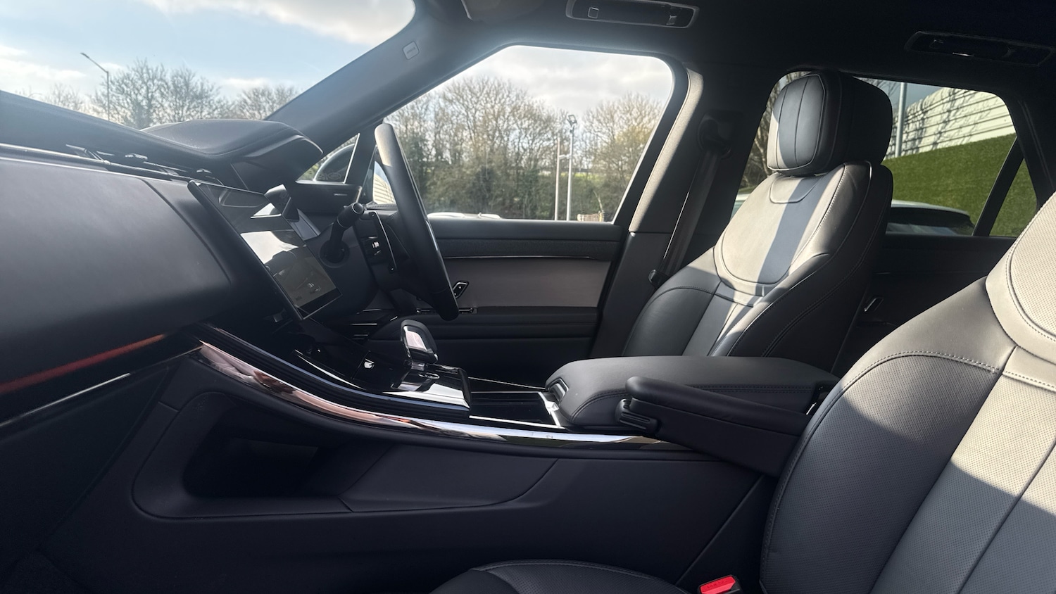 Used Land Rover Range Rover Sport 2025 for sale - 77807271: Photo 8