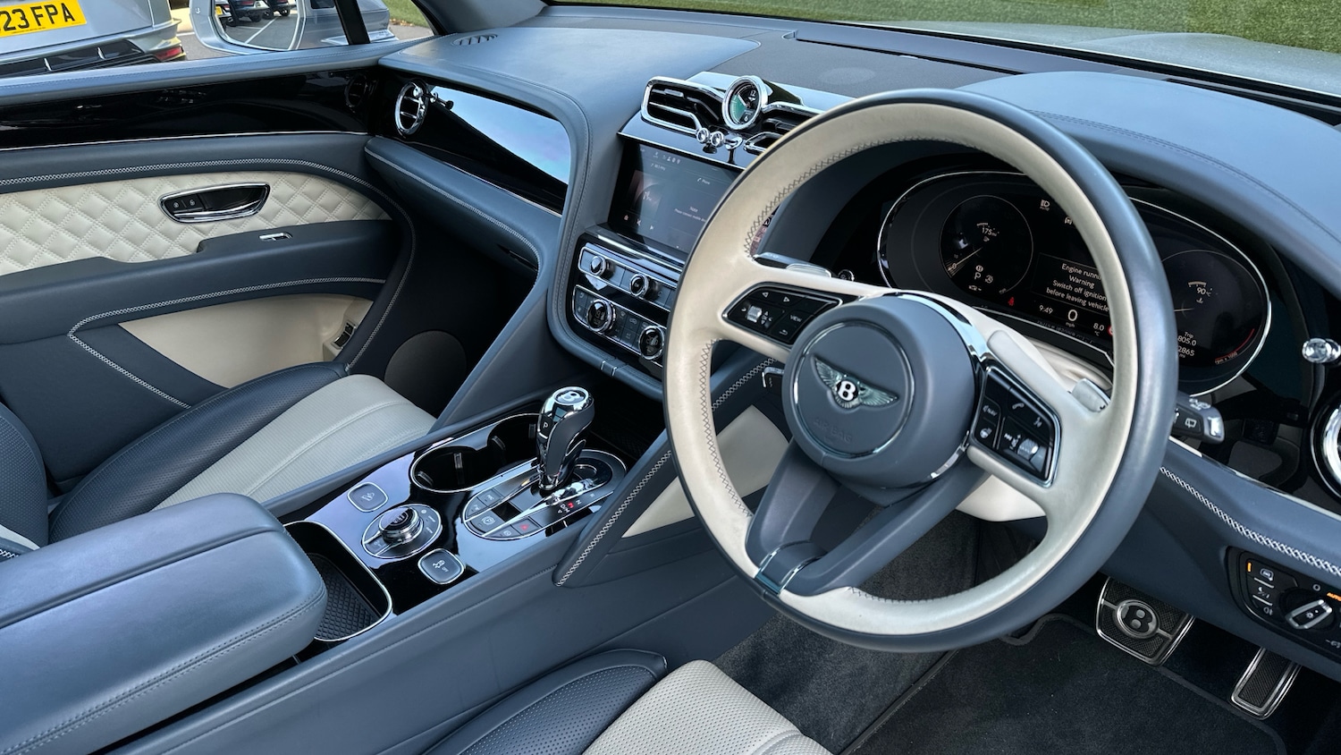 Used Bentley Bentayga 2021 for sale - 76305190: Photo 14