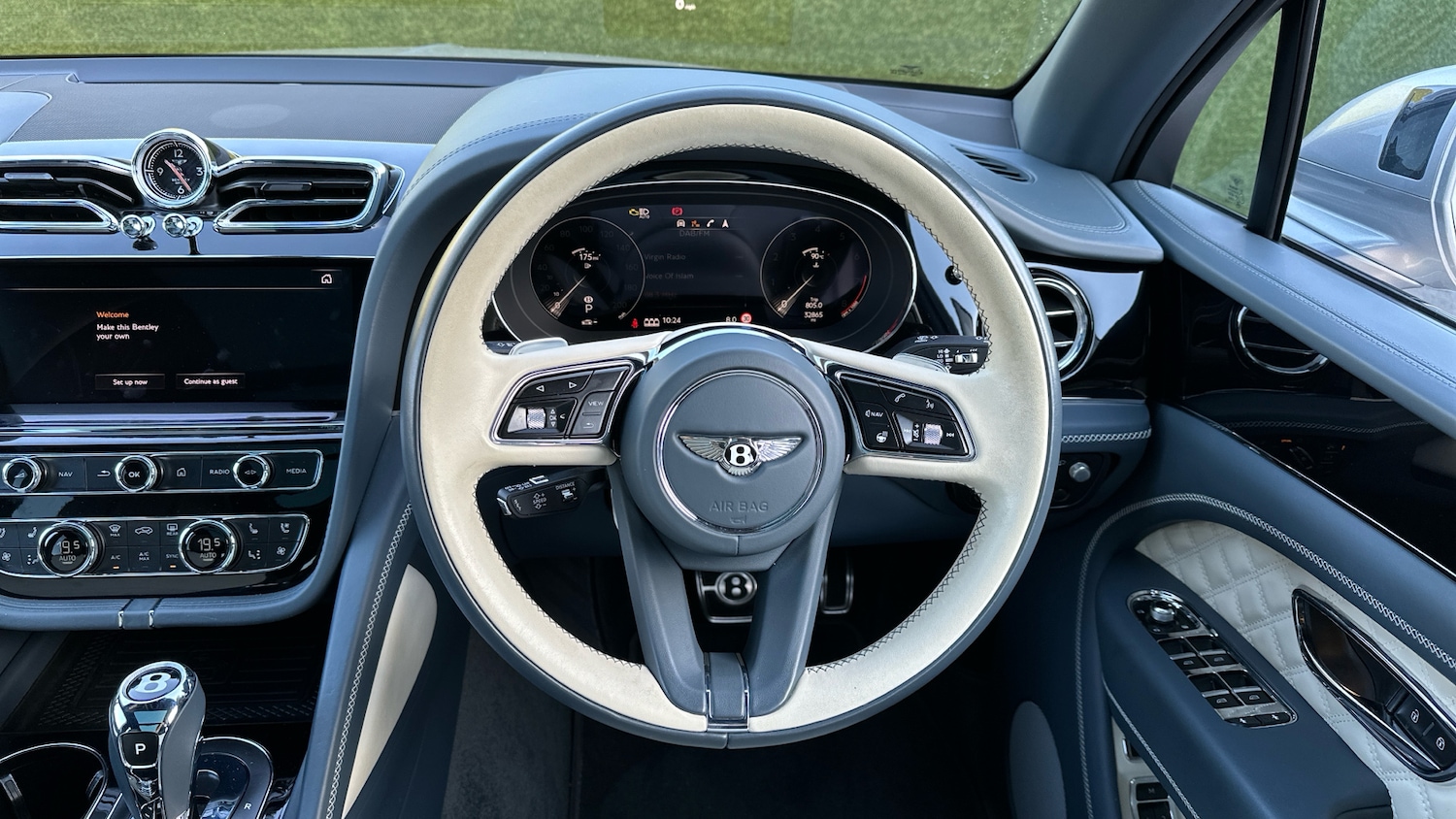 Used Bentley Bentayga 2021 for sale - 76305190: Photo 16