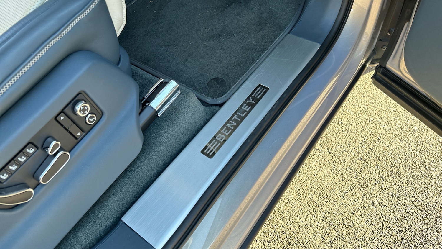 Used Bentley Bentayga 2021 for sale - 76305190: Photo 19