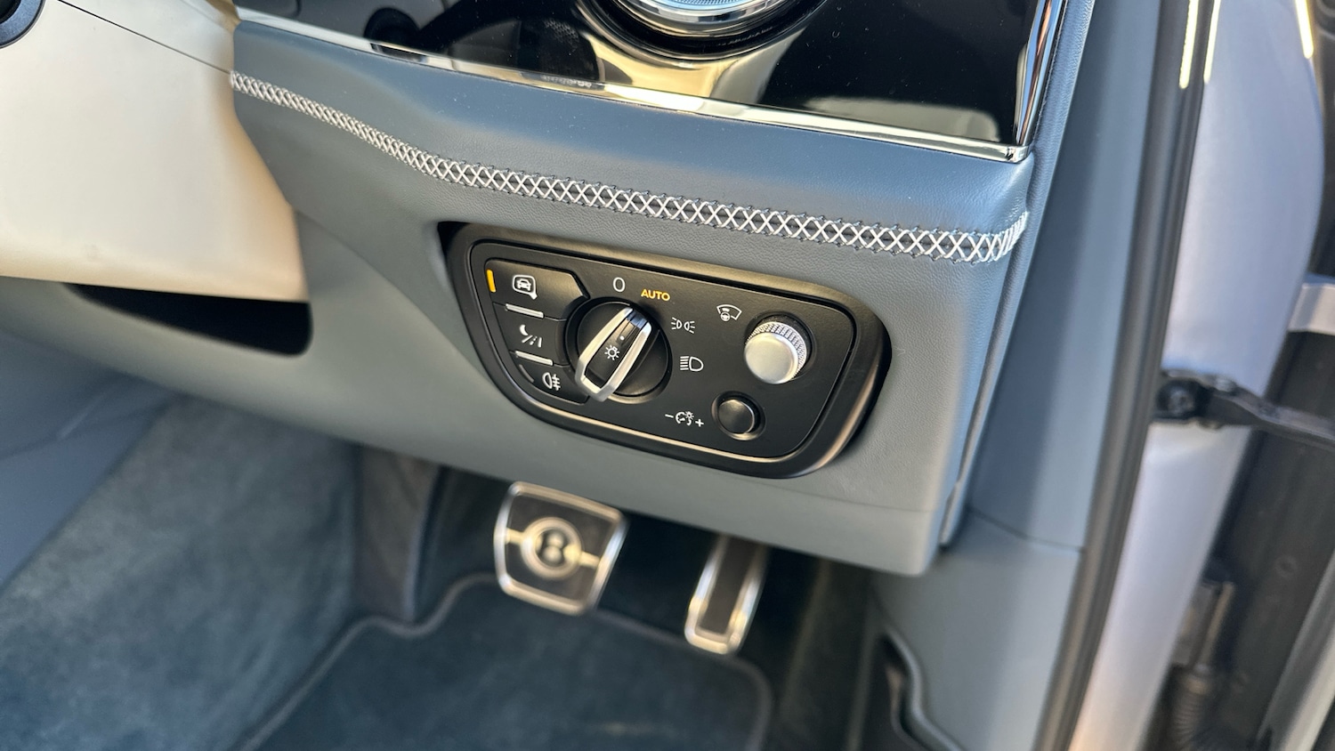 Used Bentley Bentayga 2021 for sale - 76305190: Photo 21