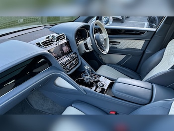 Used Bentley Bentayga 2021 for sale - 76305190: Photo