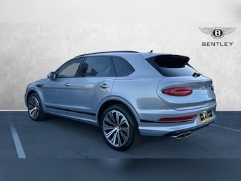 Used Bentley Bentayga 2021 for sale - 76305190: Photo