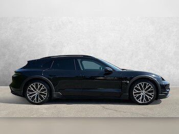 Used Porsche Taycan 2022 for sale - 79277085: Photo