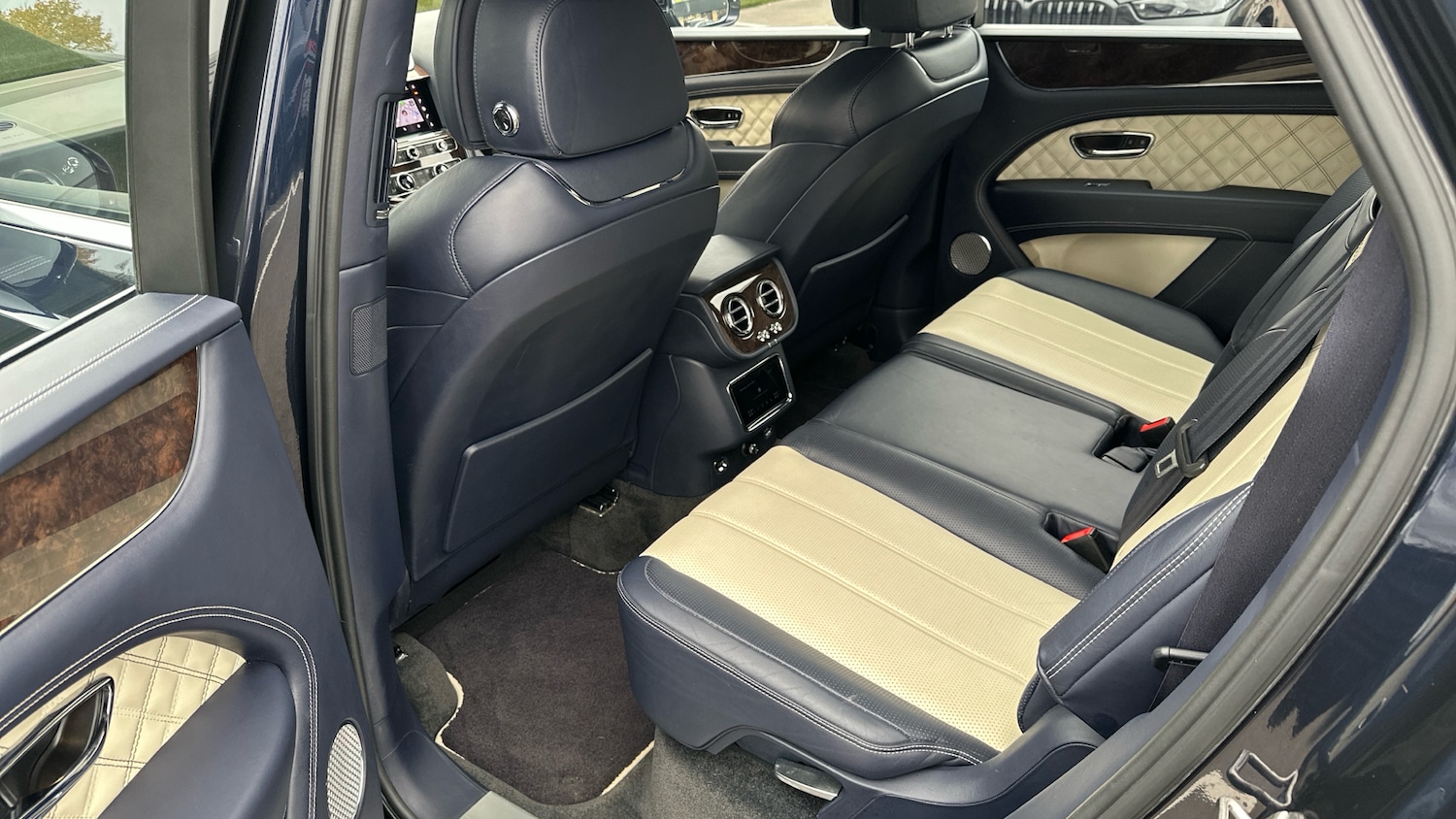 Used Bentley Bentayga 2020 for sale - 76211666: Photo 15