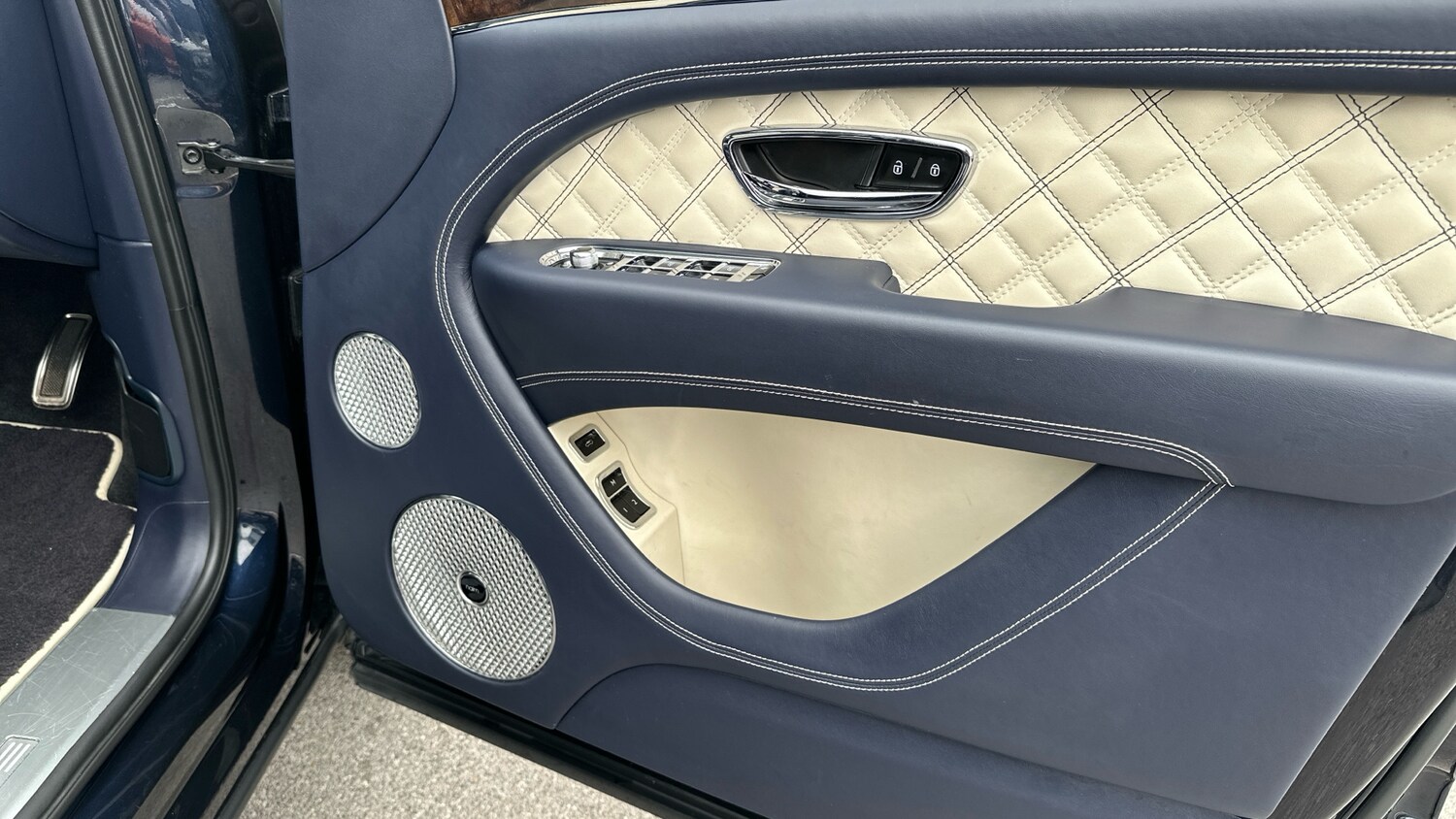 Used Bentley Bentayga 2020 for sale - 76211666: Photo 20