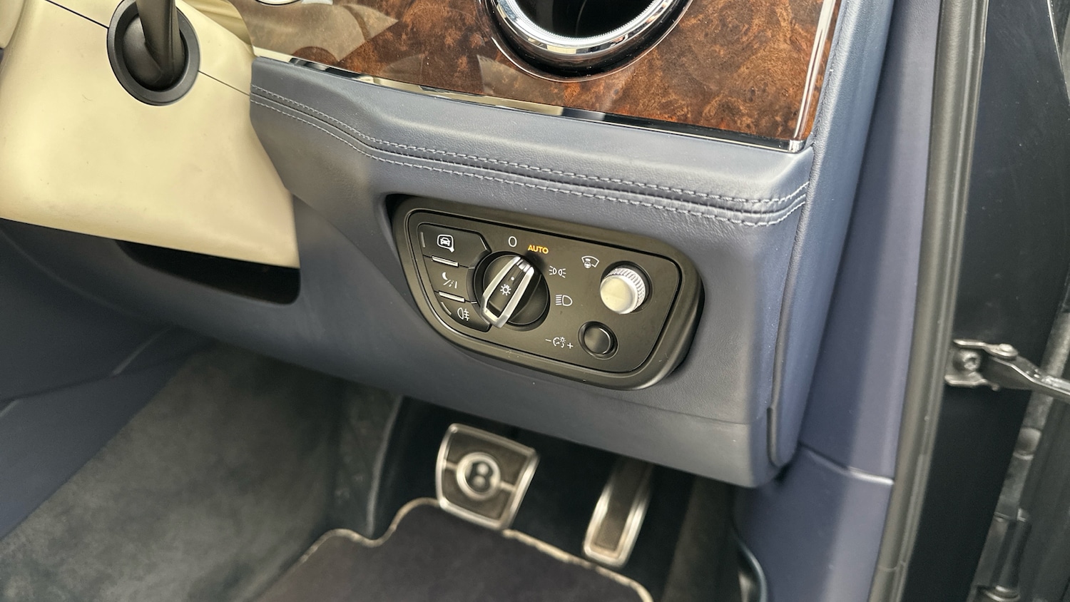 Used Bentley Bentayga 2020 for sale - 76211666: Photo 21