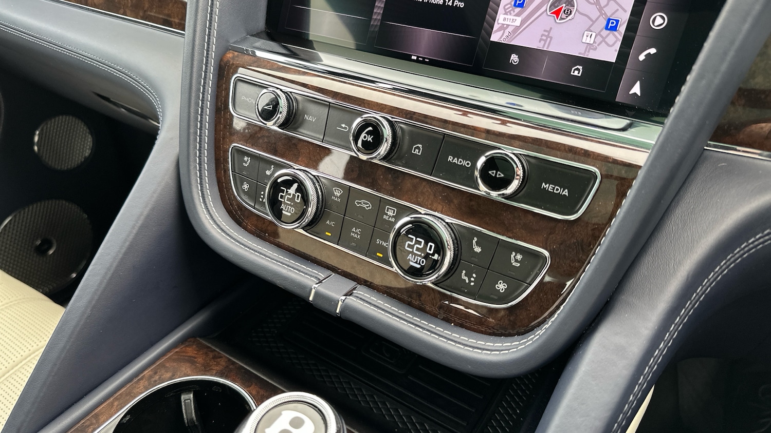 Used Bentley Bentayga 2020 for sale - 76211666: Photo 25