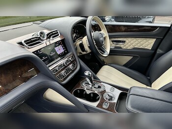 Used Bentley Bentayga 2020 for sale - 76211666: Photo 2