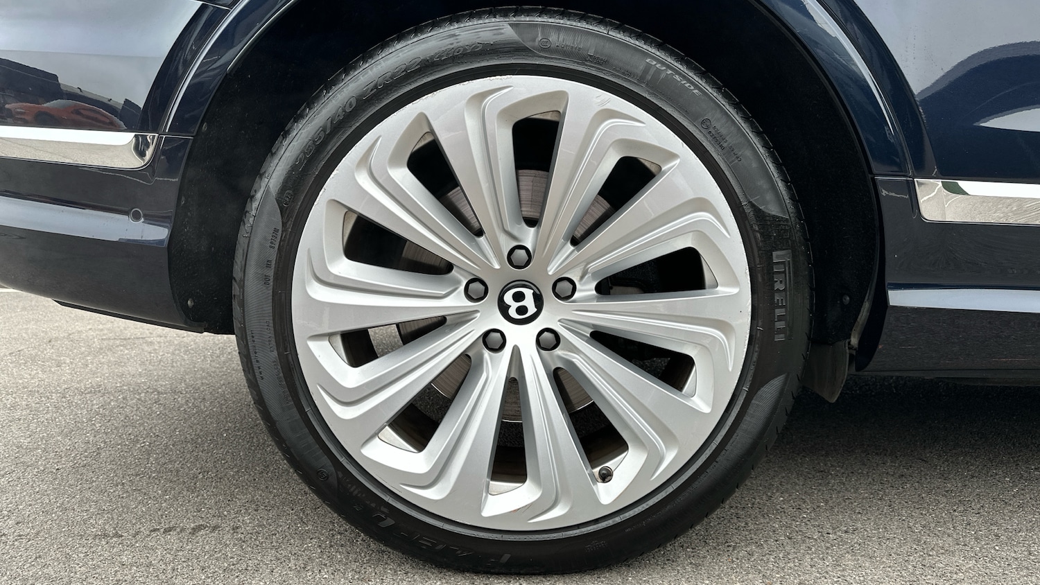 Used Bentley Bentayga 2020 for sale - 76211666: Photo 6