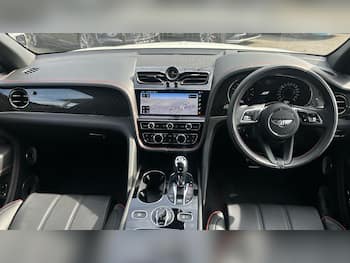 Used Bentley Bentayga 2025 for sale - 79724825: Photo