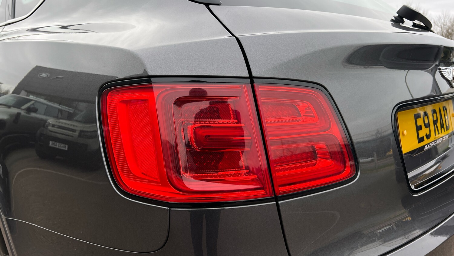 Used Bentley Bentayga 2019 for sale - 77906381: Photo 11