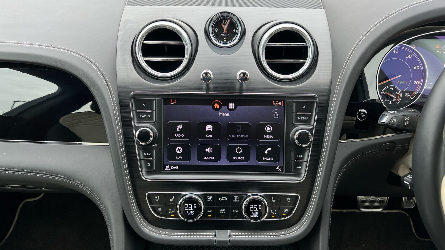 Used Bentley Bentayga 2019 for sale - 77906381: Photo 23