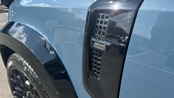 Used Land Rover Defender 2025 for sale - 75898976: Photo 10