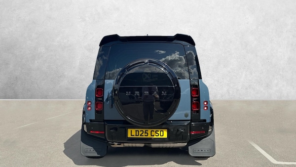 Used Land Rover Defender 2025 for sale - 75898976: Photo 4