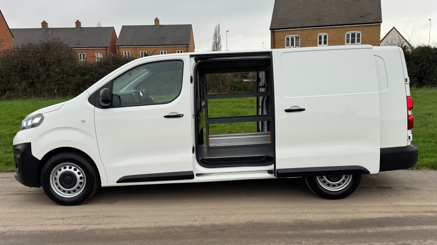 Used Vauxhall Vivaro 2021 for sale - 77851835: Photo 6