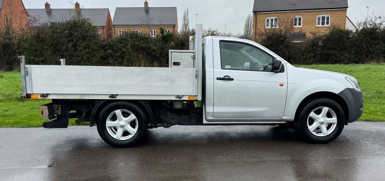 Used Isuzu D-Max 2017 for sale - 76770303: Photo 4