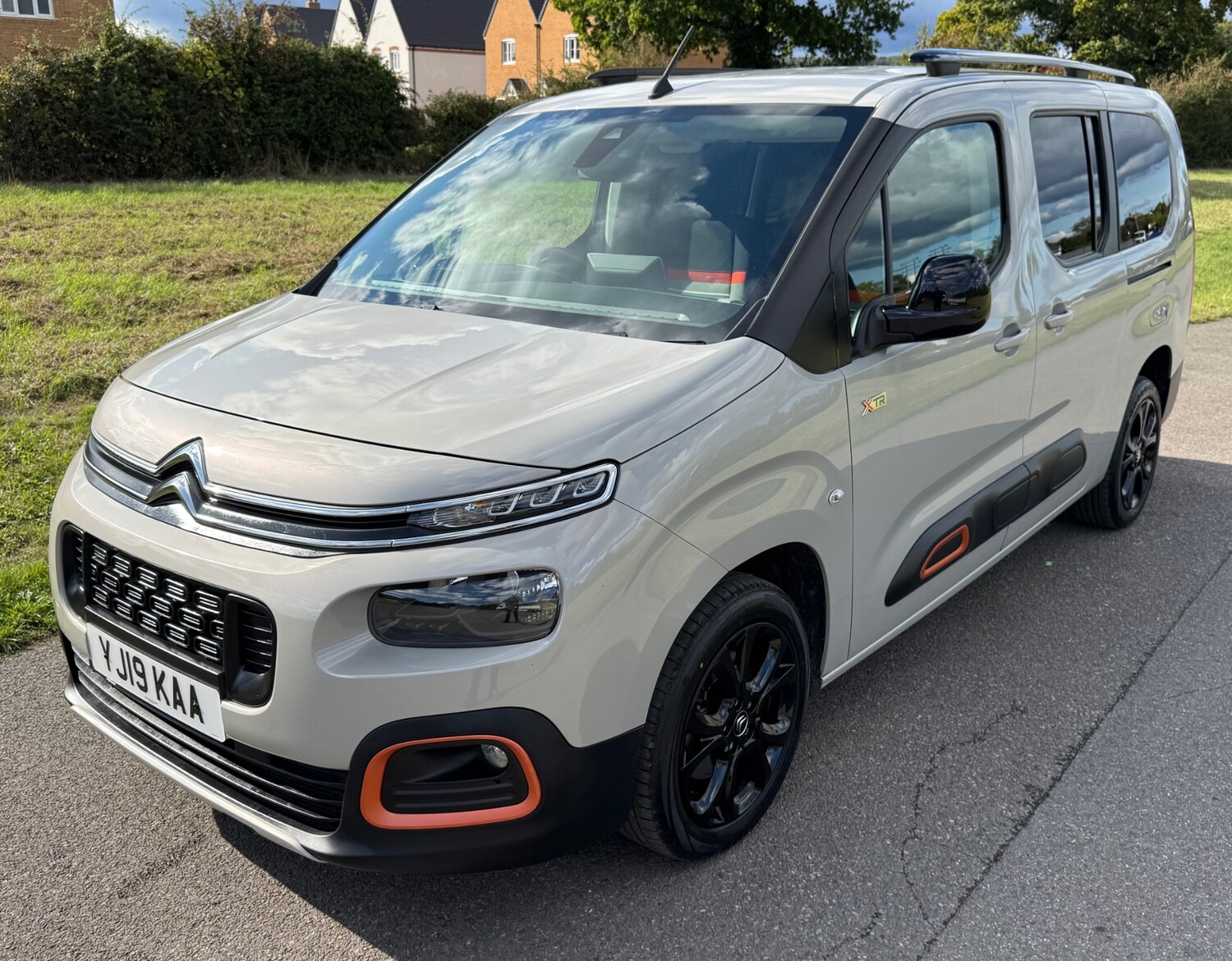Used Citroen Berlingo 2019 for sale - 75706341: Photo 3