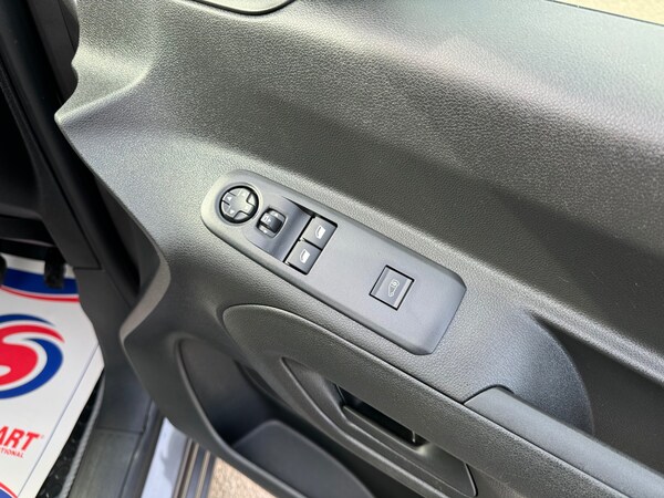 Used Citroen Berlingo 2023 for sale - 74725304: Photo 29