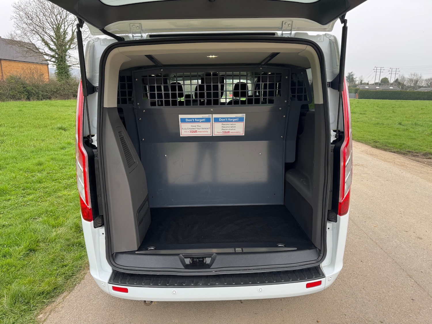 Used Ford Tourneo Custom 2018 for sale - 78018730: Photo 12