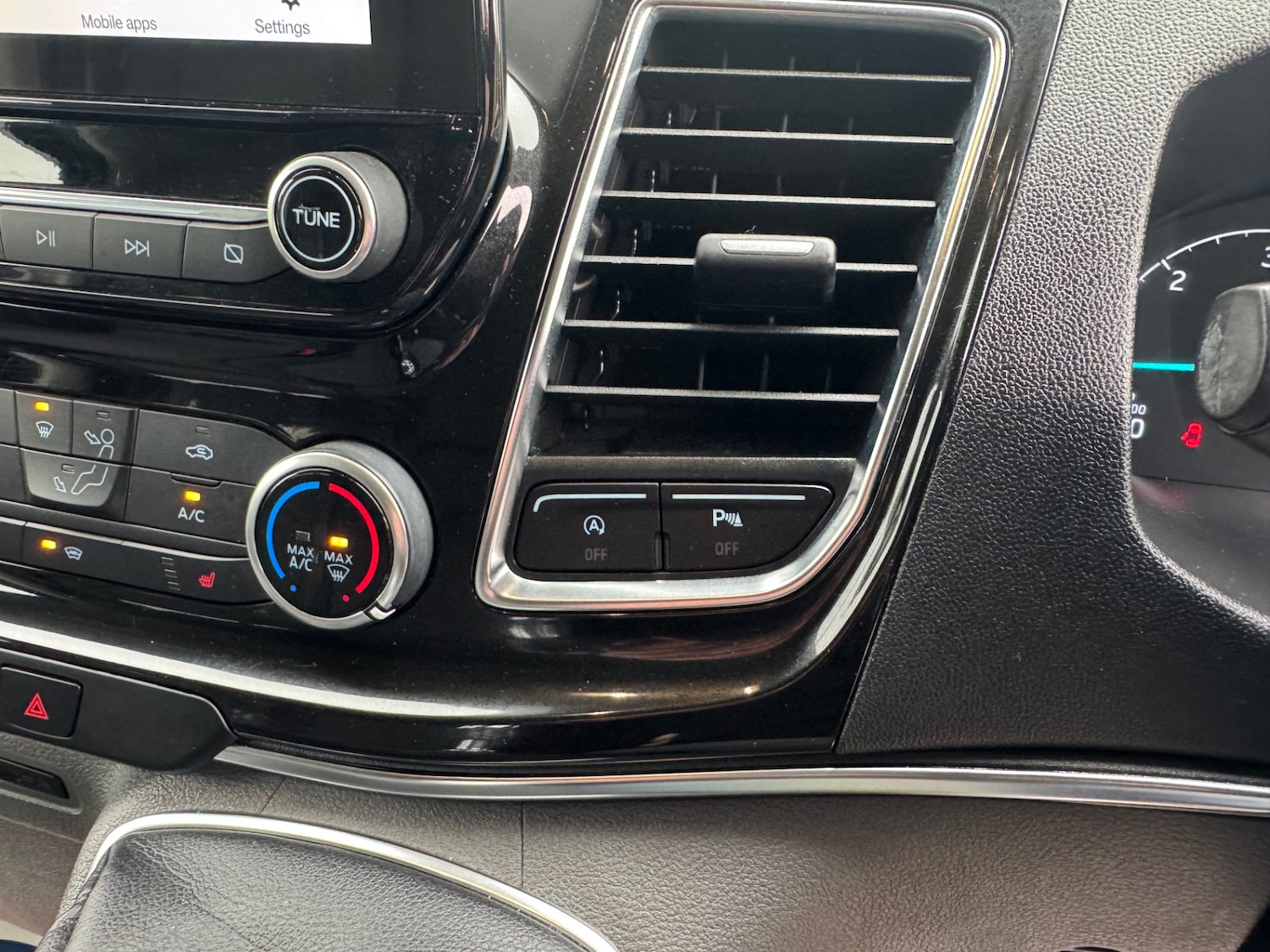 Used Ford Tourneo Custom 2018 for sale - 78018730: Photo 27